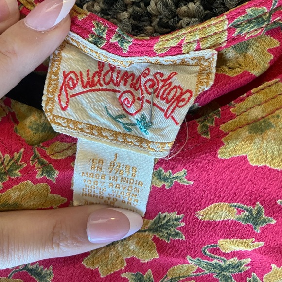 Red floral dress, vintage, mini, size 1, can fit up to size 4 - Picture 3 of 5